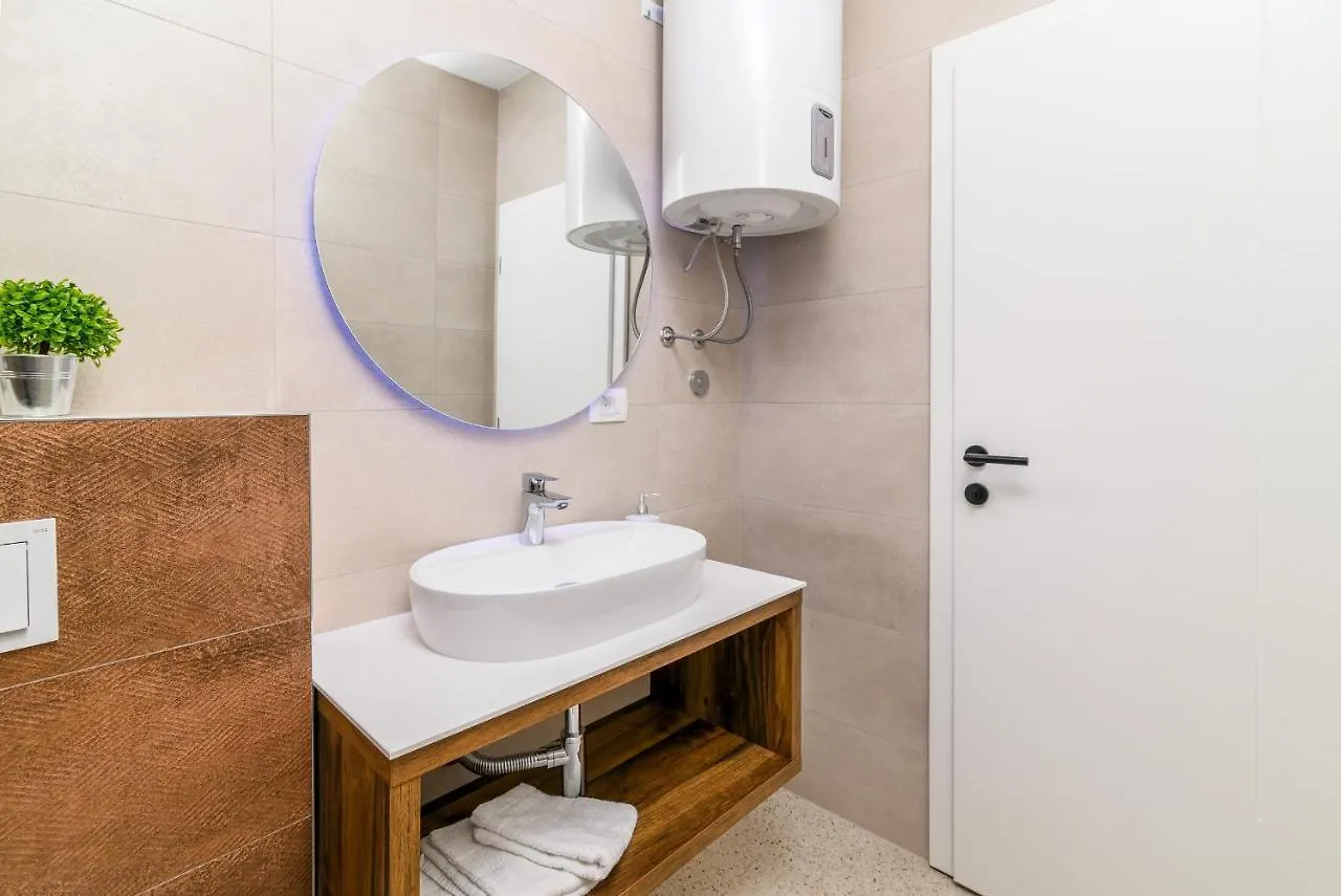 Vila Idaa Rovinj 0*,  Horvátország